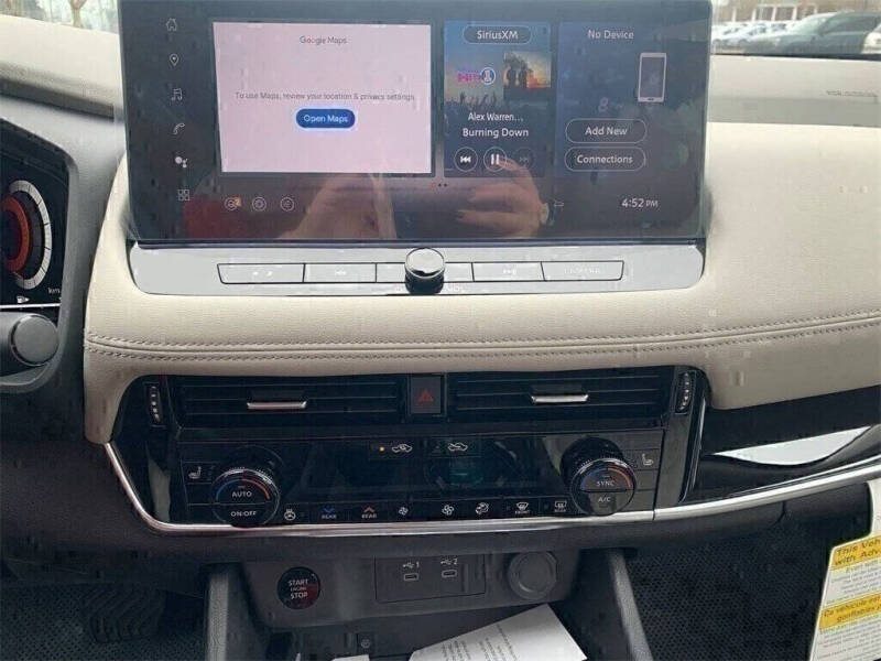 2025 Nissan Rogue SL