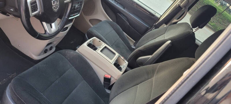 2012 Dodge Grand Caravan Crew