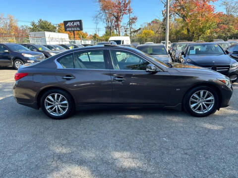 2014 Infiniti Q50 Premium
