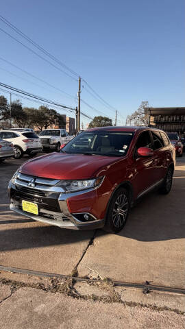 2016 Mitsubishi Outlander SE