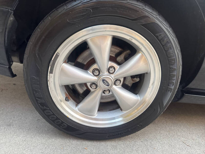 2007 Ford Mustang GT Deluxe