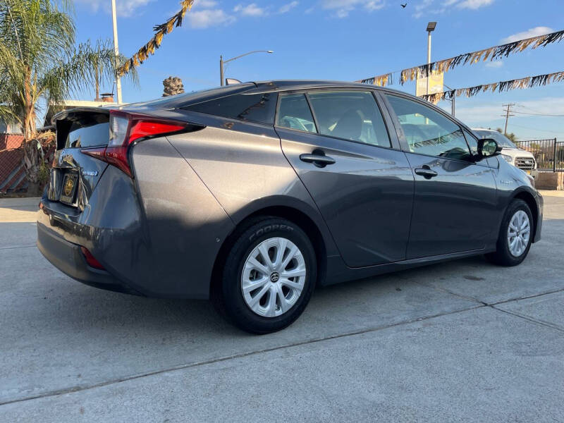 2020 Toyota Prius XLE