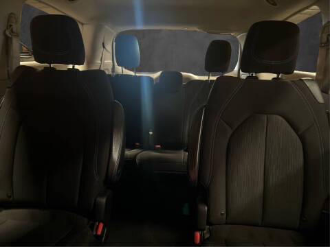 2021 Chrysler Pacifica Touring