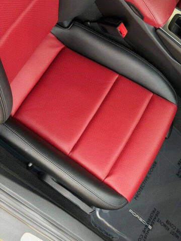 2024 Porsche 718 Cayman