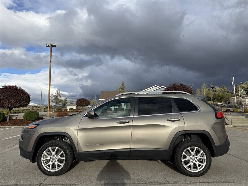 2017 Jeep Cherokee Latitude