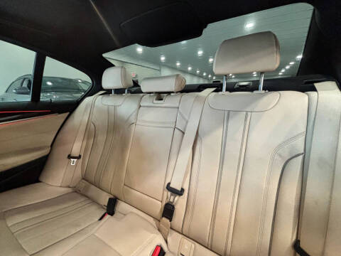 2019 BMW 5 Series 530i