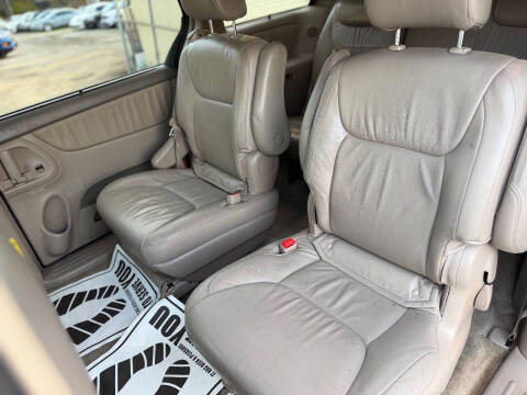 2006 Toyota Sienna XLE Limited 7 Passenger