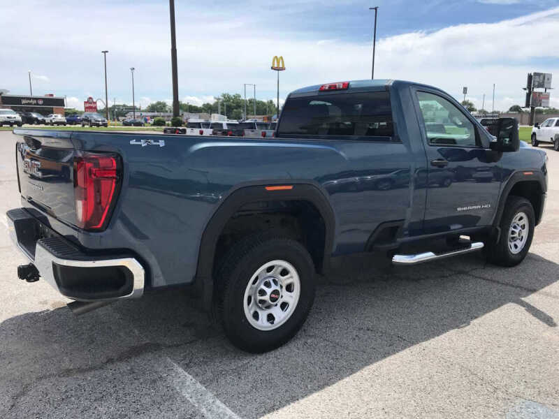2024 GMC Sierra 2500HD Pro
