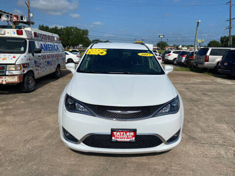 Chrysler For Sale in Beaumont TX Taylor Trading Co