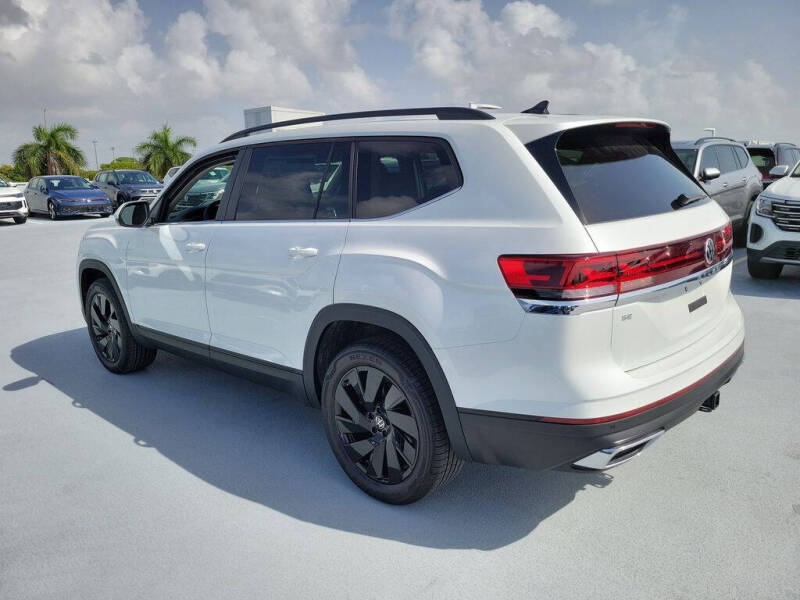 2026 Volkswagen Atlas SE