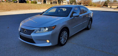 2013 Lexus ES 350 for sale at EXPRESS MOTORS in Grandview MO