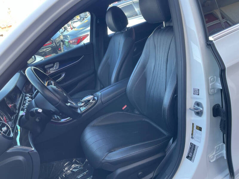 2019 Mercedes-Benz E-Class E 300