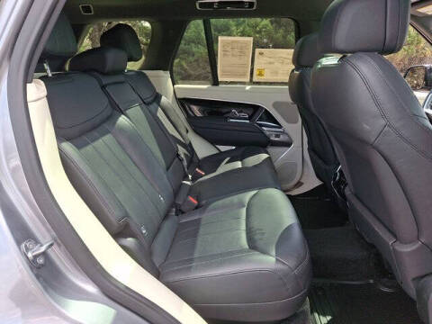 2023 Land Rover Range Rover P530 SE