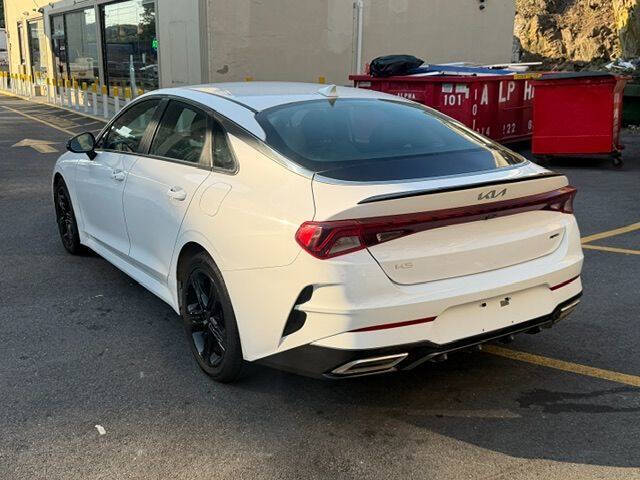 2023 Kia K5
