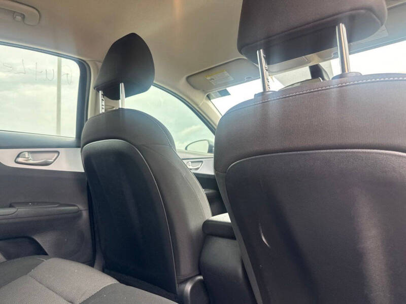 2024 Kia Forte LX