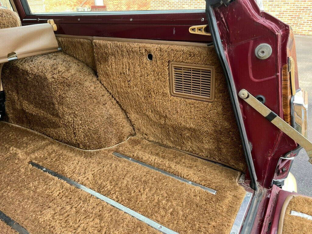 1981 Jeep Wagoneer 25