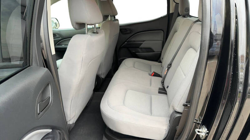 2022 GMC Canyon Elevation Standard