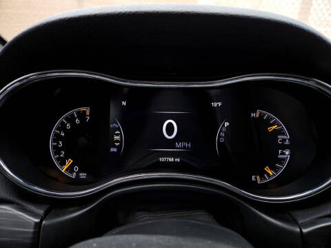 2019 Jeep Grand Cherokee Laredo E