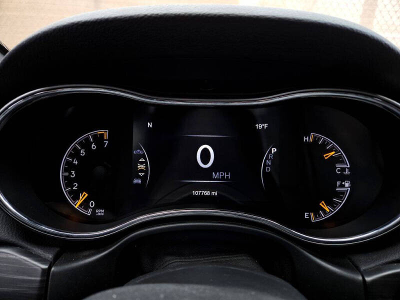 2019 Jeep Grand Cherokee Laredo E