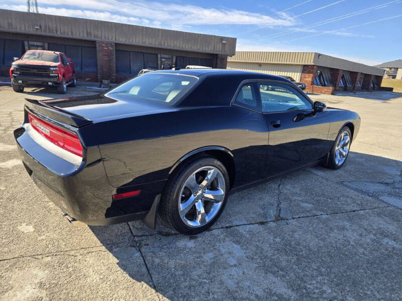 2012 Dodge Challenger SXT