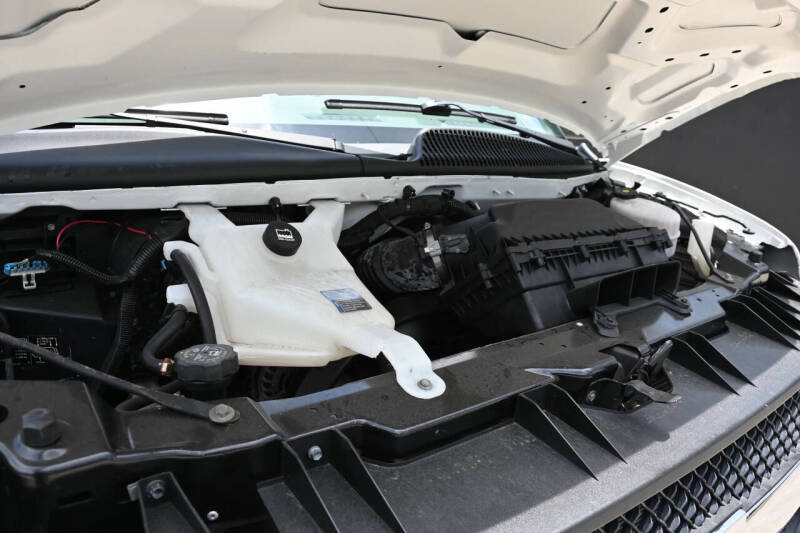 2021 Chevrolet Express 2500