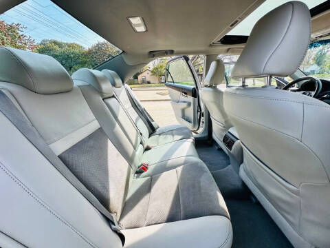 2014 Toyota Camry Hybrid