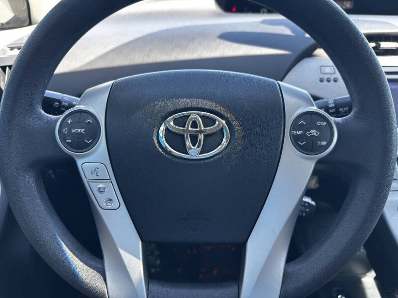 2015 Toyota Prius Three