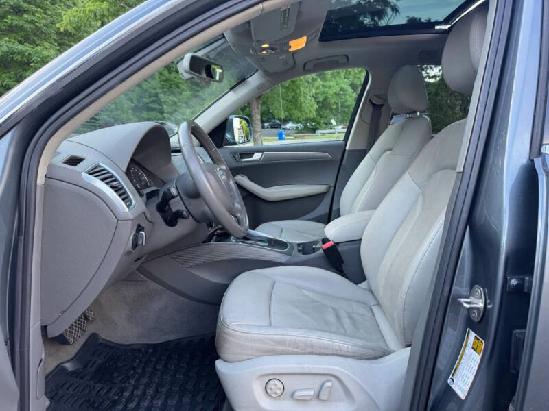 2012 Audi Q5 2.0T quattro Premium Plus
