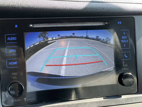 2015 Toyota Sienna SE Premium 8-Passenger