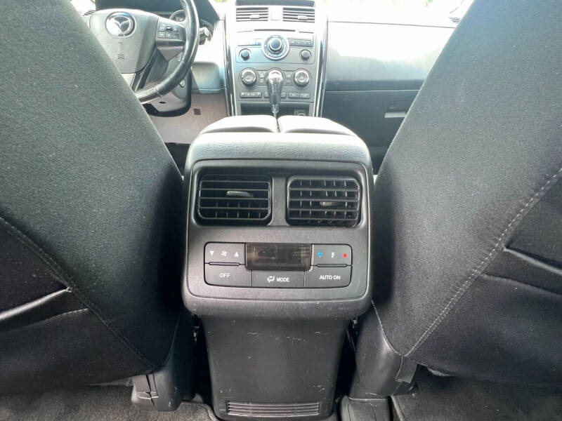 2011 Mazda CX-9 Sport