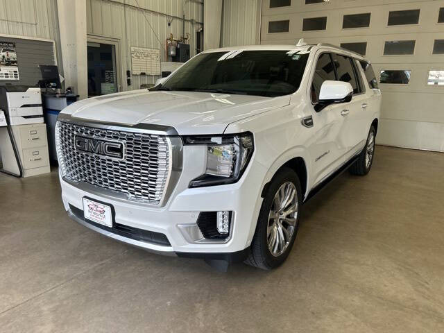 Used 2023 GMC Yukon XL Denali with VIN 1GKS2JKT3PR399321 for sale in Paynesville, Minnesota