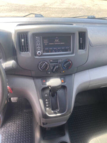 2021 Nissan NV200
