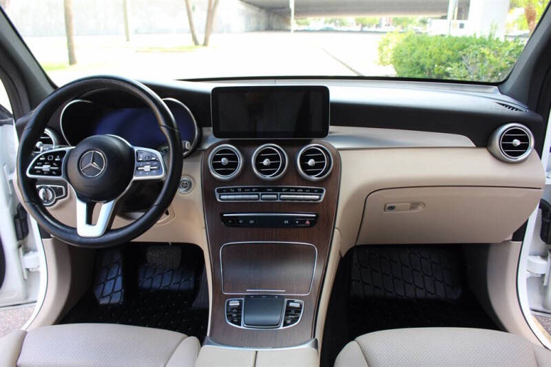 2021 Mercedes-Benz GLC GLC 300 4MATIC
