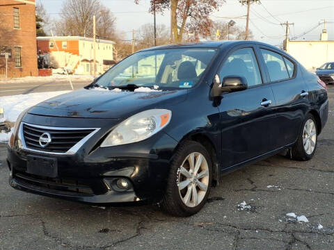 2014 Nissan Versa 1.6 SL