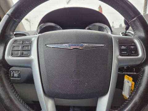 2014 Chrysler Town and Country Touring