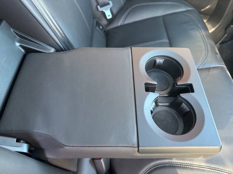 2019 Alfa Romeo Stelvio Sport