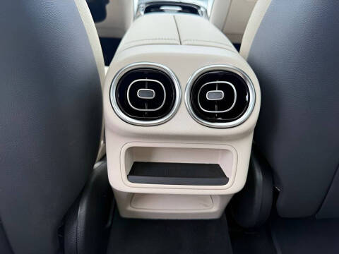 2023 Mercedes-Benz GLC GLC 300 4MATIC