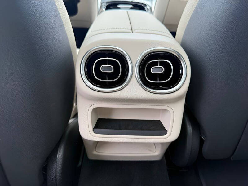 2023 Mercedes-Benz GLC GLC 300 4MATIC
