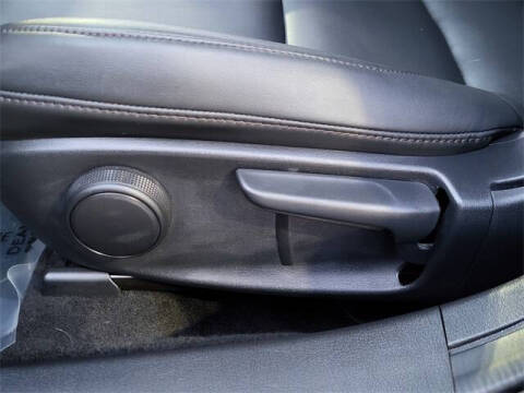 2023 Mazda Mazda3 Sedan 2.5 S Select