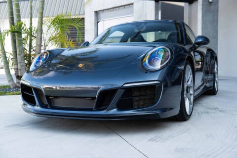 2017 Porsche 911 Carrera GTS