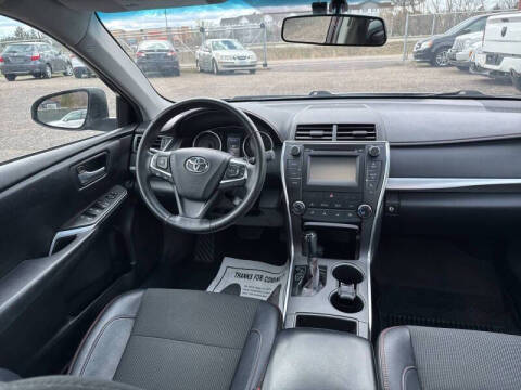 2016 Toyota Camry LE