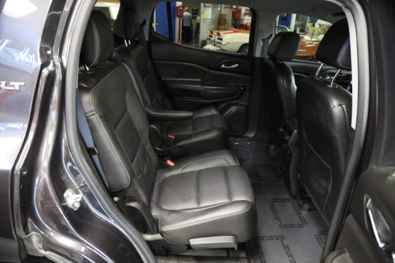 2017 GMC Acadia SLT-1