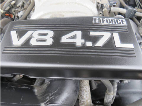 2004 Toyota Sequoia SR5