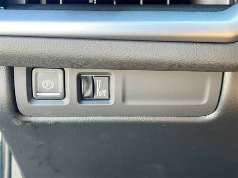 2025 Cadillac XT4 Sport