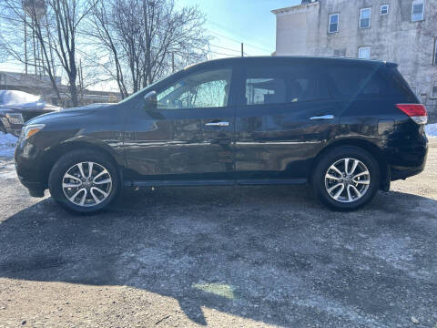 2014 Nissan Pathfinder SV