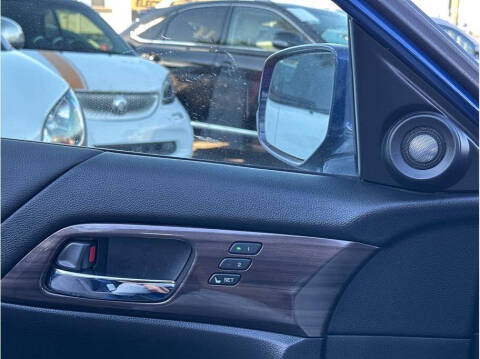 2017 Honda Accord Hybrid Touring