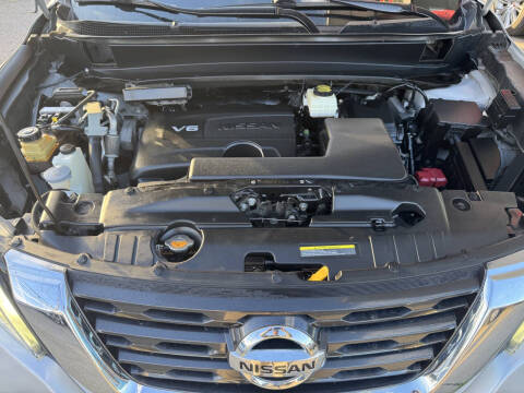 2019 Nissan Pathfinder SV