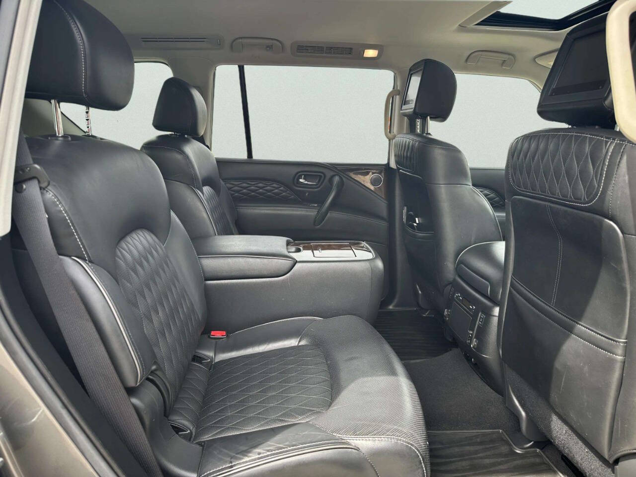 InfinitiQX8016
