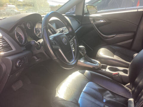 2012 Buick Verano Leather Group