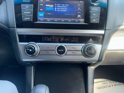 2019 Subaru Outback 2.5i